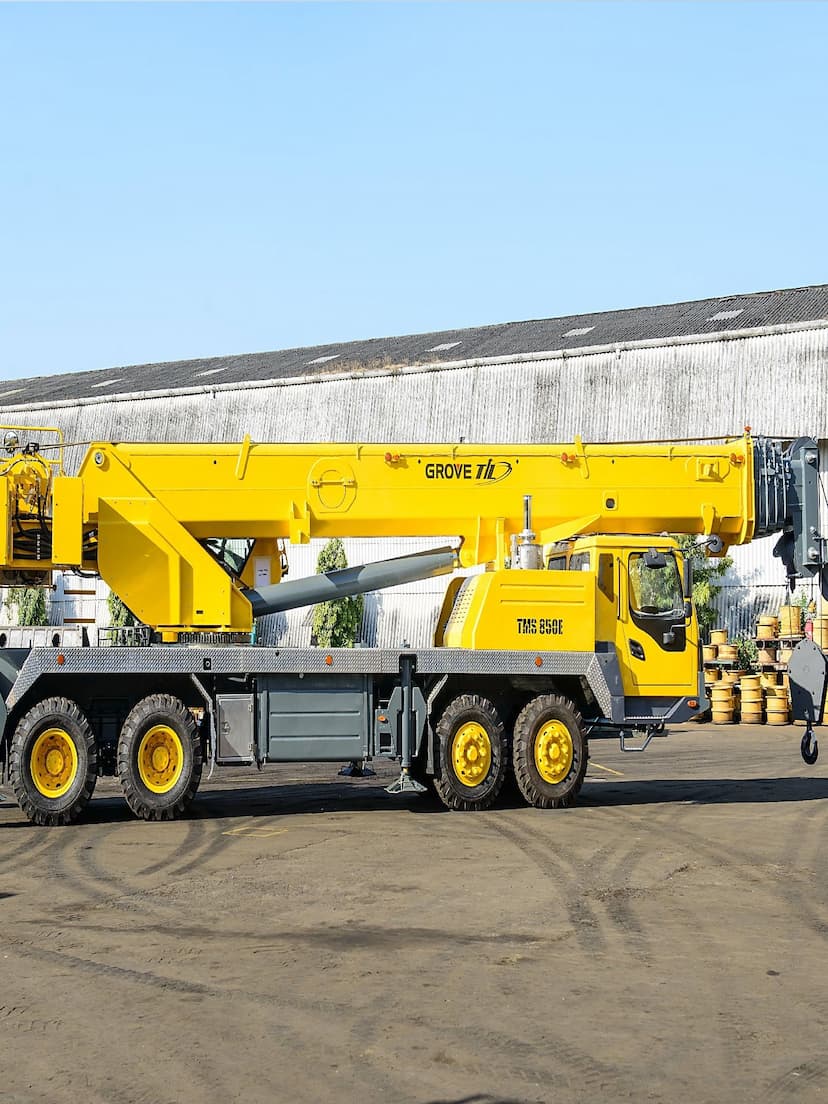 TIL TMS 850 Truck Crane