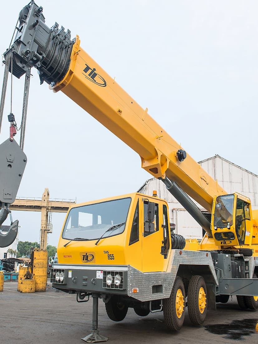 TIL TMS 855 Truck Crane