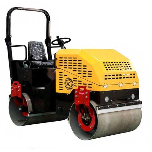Reliflex RVR880 Ride on Roller
