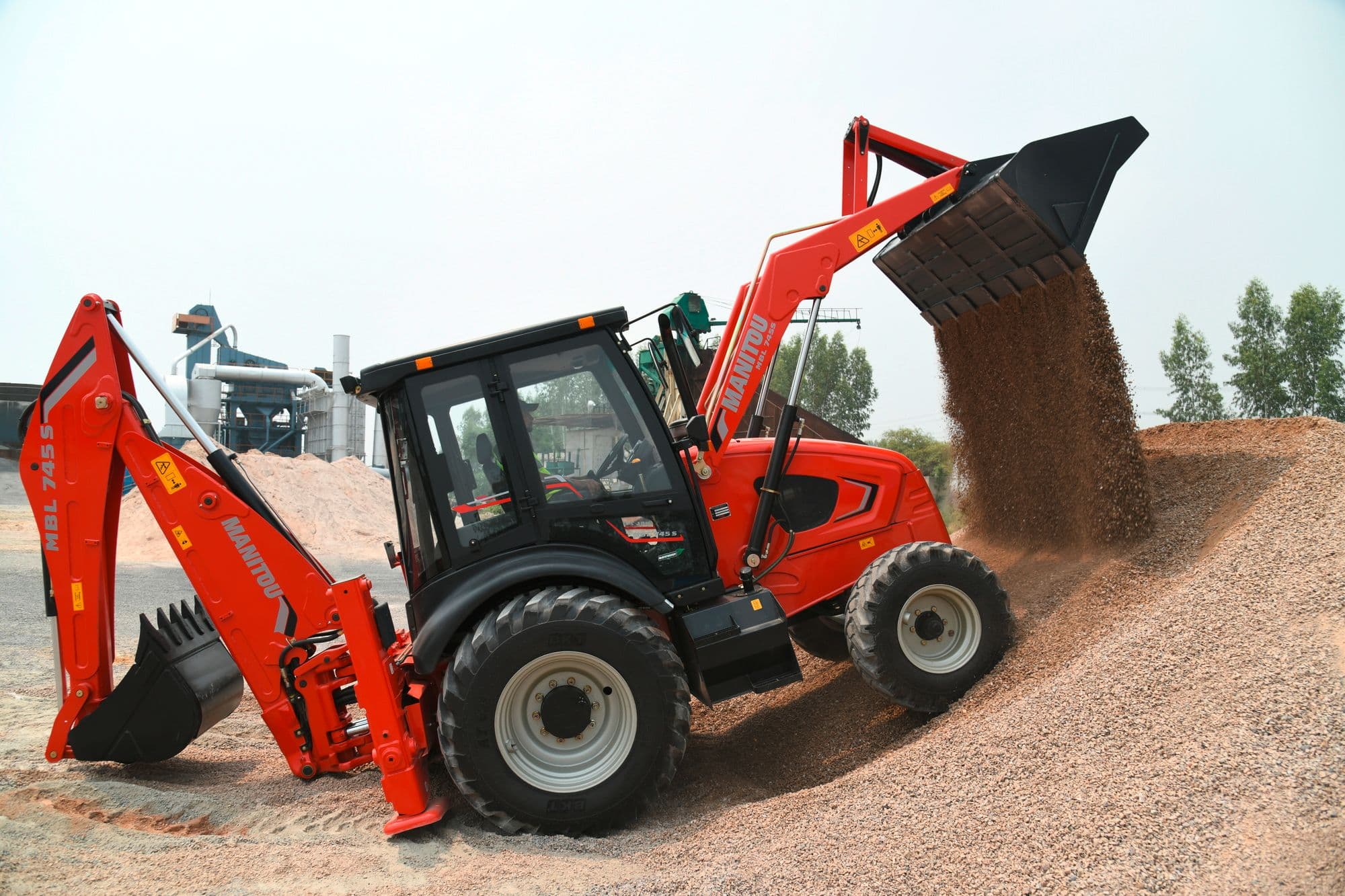 Manitou MBL 745 HT RANGER Backhoe Loader - Image 1