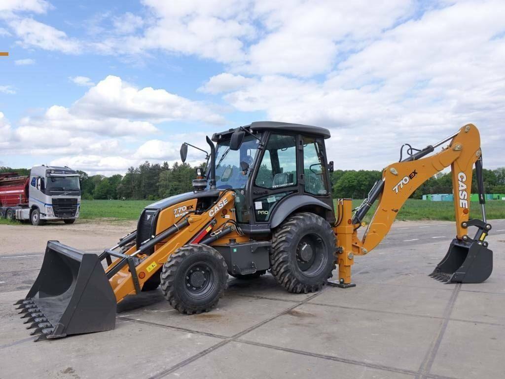 CASE 770EX Plus Backhoe Loader 2