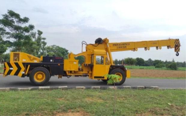 Priyaa 25T 4 Part Boom Pick And Carry Crane