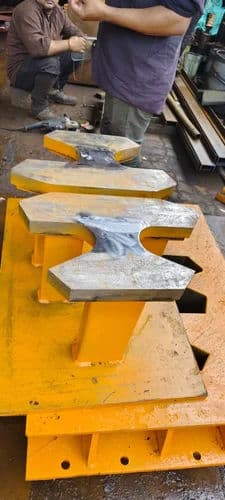 Zig Zag Paver Block Mould | C-45 Hardened | Custom Size | Concrete Machine