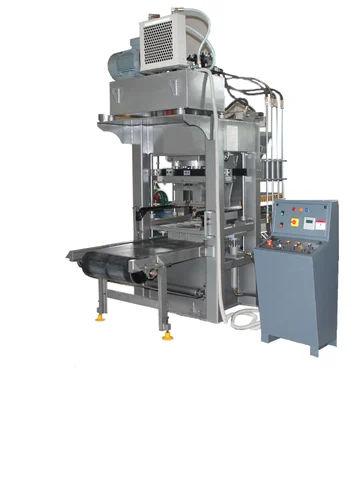 Automatic Fly Ash Cement Brick Making Machine | 1500–2000 Bricks/Hour Hydraulic Machine