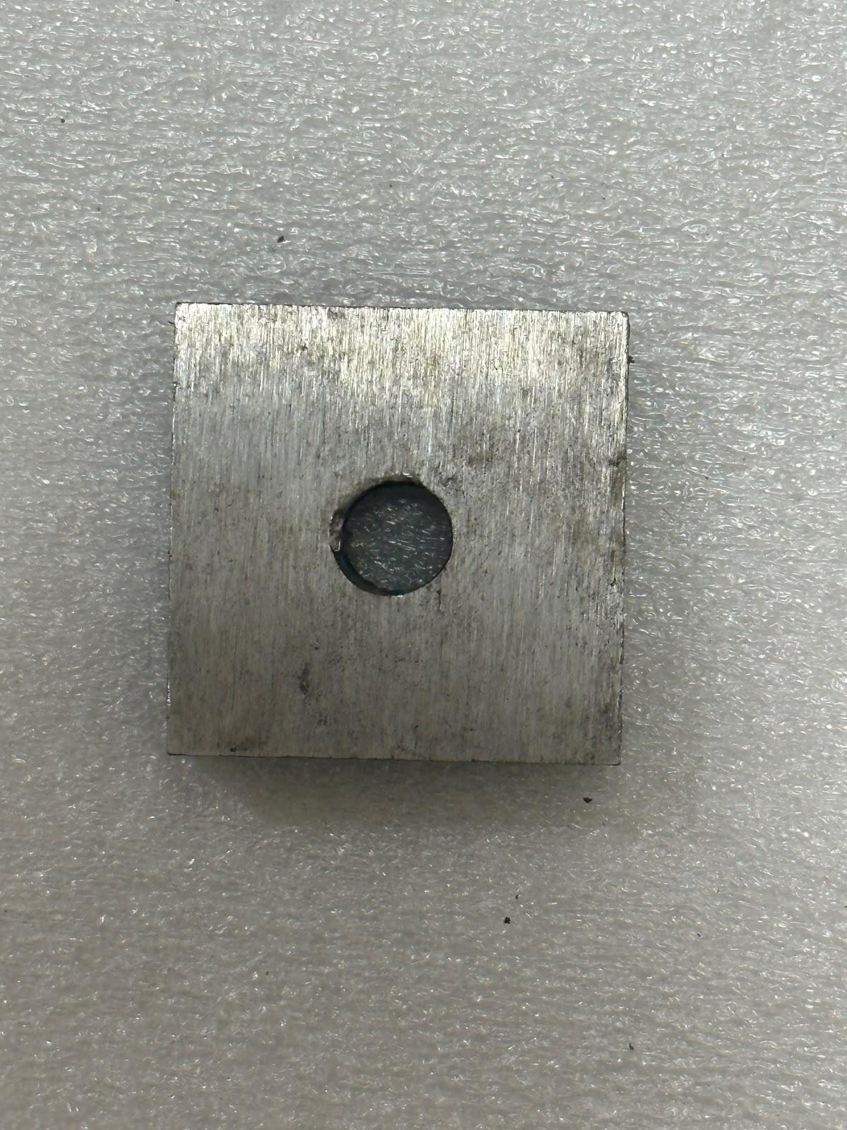 GT4-10 Square Blade 1