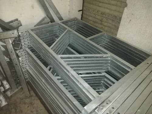 ZLP 800 Rope Suspended Platform | 800 kg Galvanized Gondola