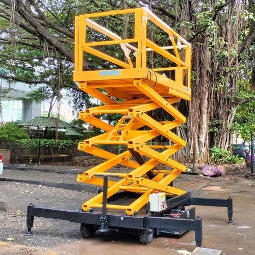 2000 Kg Hydraulic Scissor Lift 10 Ft Height | Stationary Industrial Lift Platform