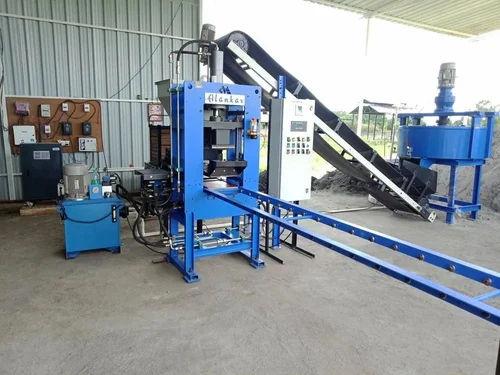 Apollo Zenith Fly Ash Brick Making Machine – 200 Ton Hydraulic Pressure, 10 Bricks Per Stroke