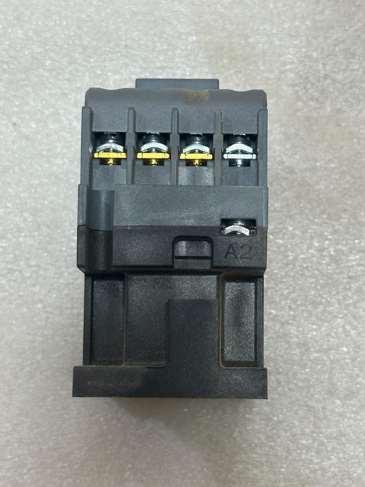 Contactor 1801 4