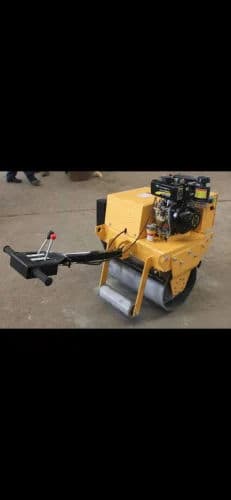 Single Drum Vibratory Roller | 450kg | 5HP Diesel | 450mm Drum | 0–3 kmph