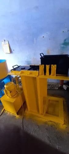 Roshan Industries Semi Automatic Fly Ash Paver Brick Making Machine | 1500 Bricks/Hour