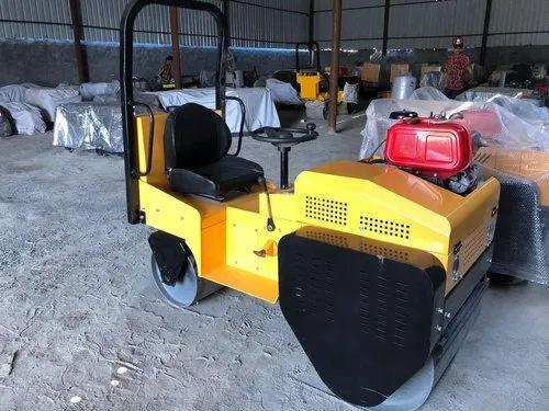 Knoxe Model 1000 Ride On Roller – 10 HP, 3 Ton Compaction