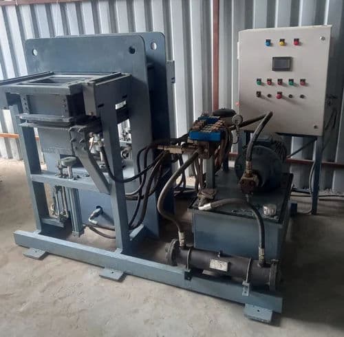 Automatic Hydraulic Brick Making Machine 600 Bricks/Hour – 7.5 HP | 440V 2