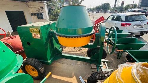 Cement Mixer Machine 20 m³/hr Output | Tilting Drum Diesel Mixer in Tamil Nadu – M10 Grade
