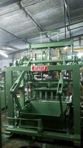 Autofeeder Hydraulic Concrete Block Making Machine 10 HP | Semi-Automatic 415V Block Machine