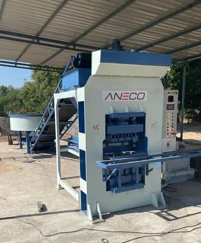 Aneco Automatic Cement Brick Making Machine 2100 Bricks/Hour – 50 Ton Hydraulic