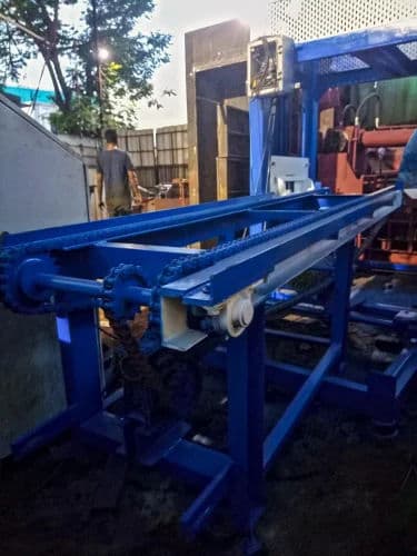 Semi Automatic Brick Making Machine | 1500 Bricks per Hour, 3 Phase