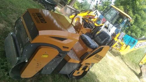 ASIMAC 45 HP Ride On Roller | 1250 mm Rolling Width Road Compactor