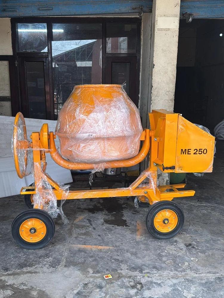 UNEEK UK-CM-250 Cement Mixer Machine 250L | Electric Tilting Drum Mixer 14 r/min Portable