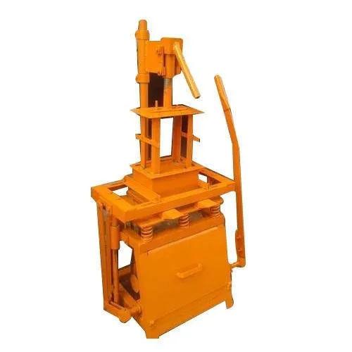 Manual Concrete Paver Block Making Machine | 500–1000 Blocks/Hour Capacity 1