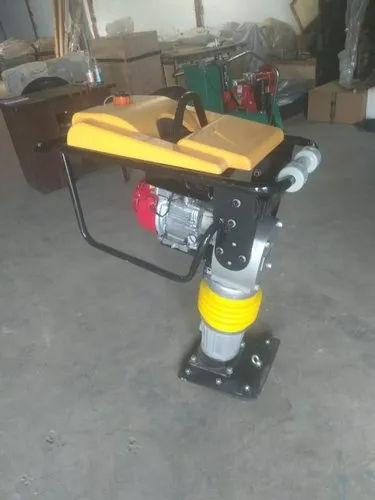 Chamunda HCR100 Honda Tamping Rammer | 20 kN Soil Compactor Machine