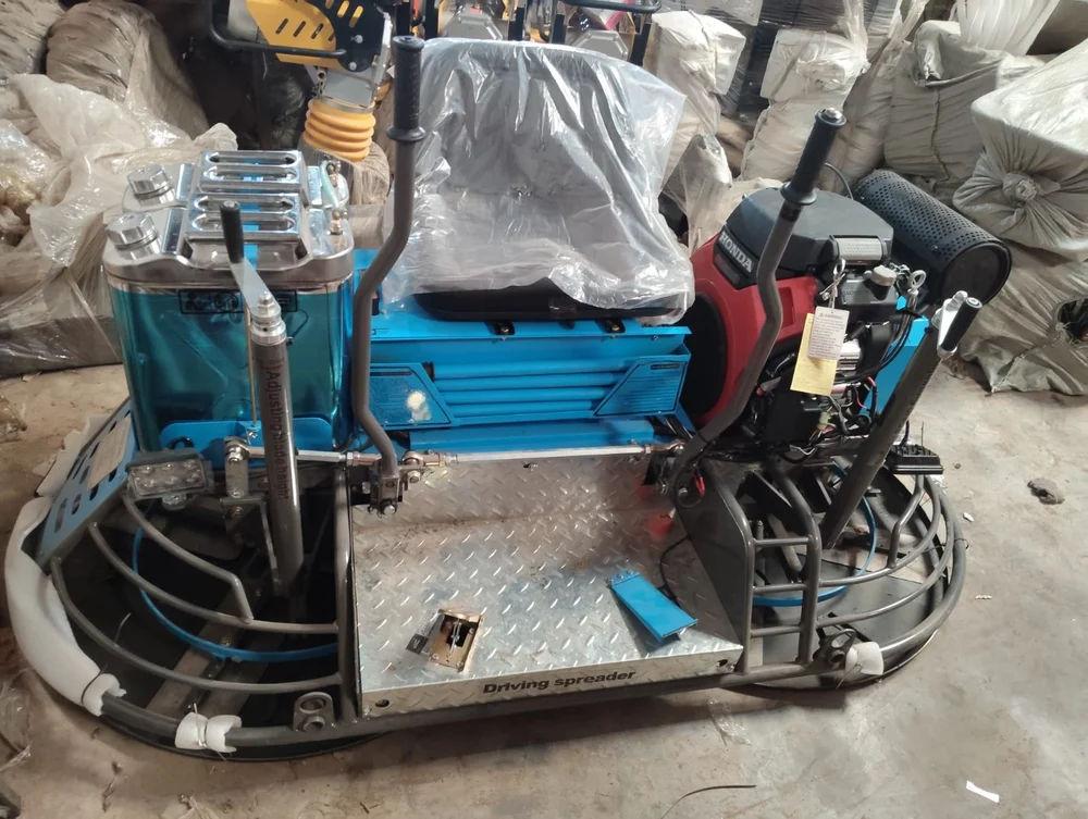 5 HP Ride On Power Trowel Machine | Double Disc Concrete Finishing Trowel 2