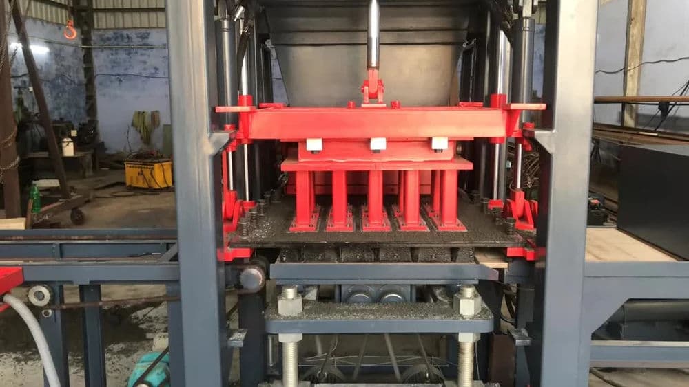 DI 08 Fly Ash Brick Making Machine | 10000 Bricks/8 Hours Automatic