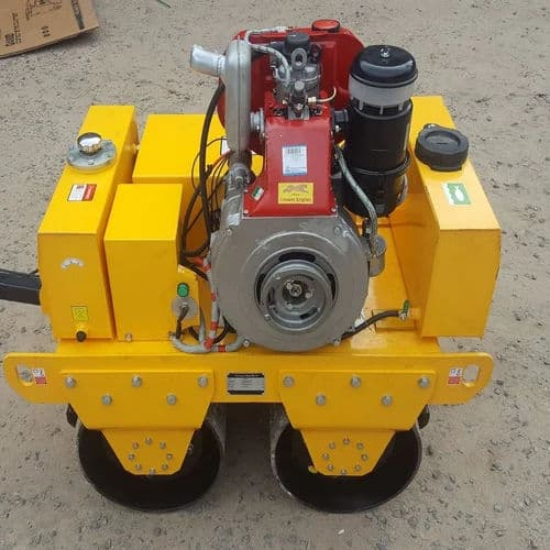 Hydraulic Walk Behind Roller | 1675 mm Rolling Width Compactor with 60 Hz Vibration Made in India