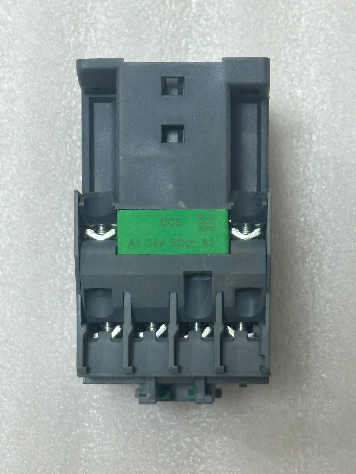 Schneider Contactor 2